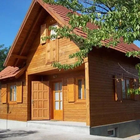 Mit Garten, Terrasse Und Gartenpavillon * Balatonfokajar